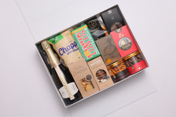 Champagne & Grazing Kit