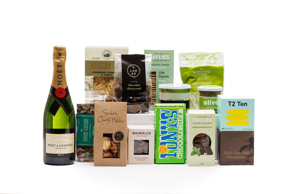 Nibbles Hamper to Share - with Moet - The It Kit