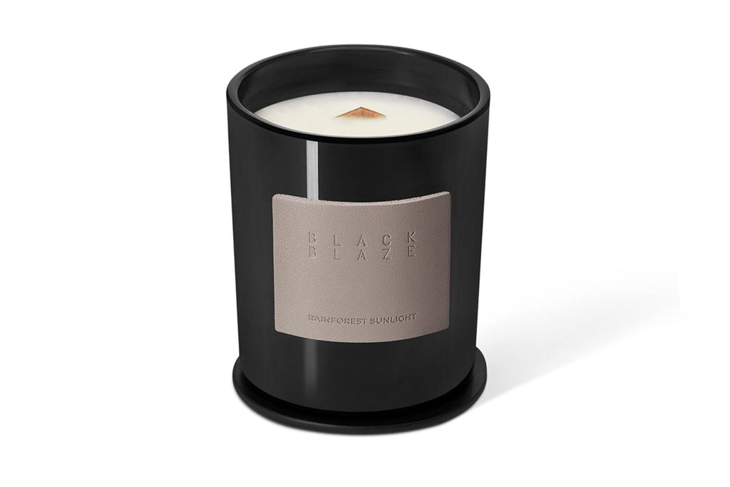 Black Blaze Candle - Natural Scented - The It Kit